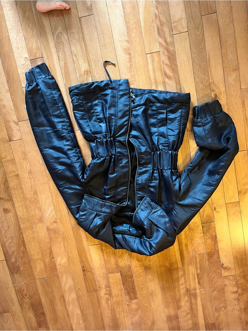 French Connection Black Zip-Front Puffer Jacket - Picture 3 of 3